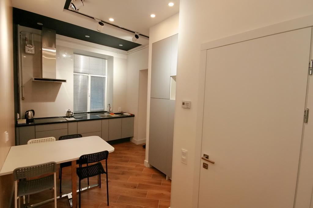 Historical Centre Apartments Лвив Екстериор снимка