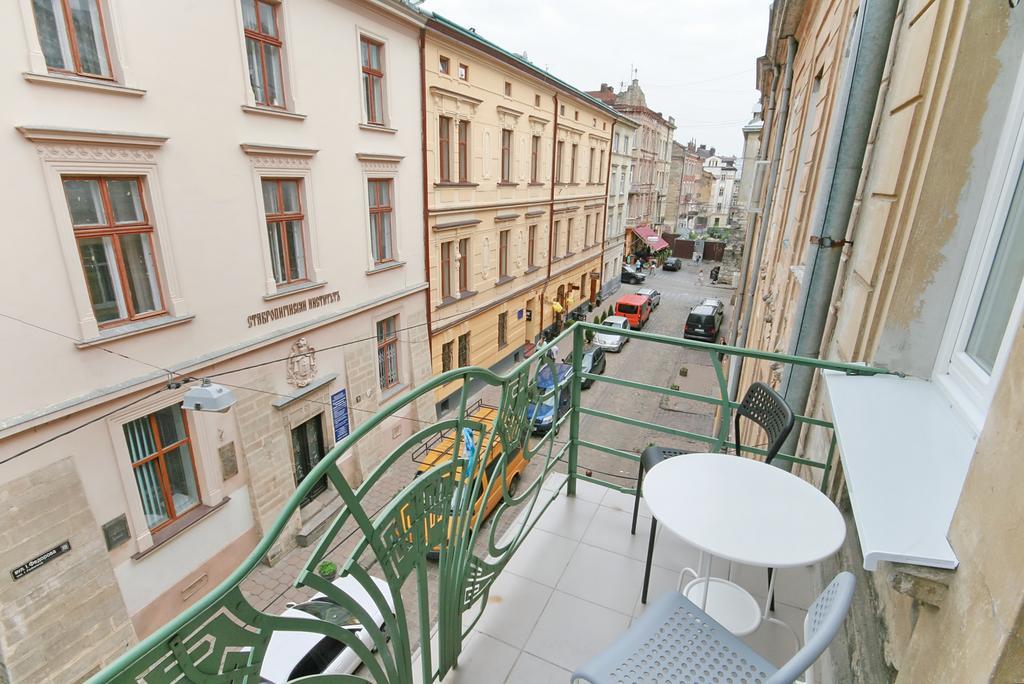 Historical Centre Apartments Лвив Екстериор снимка