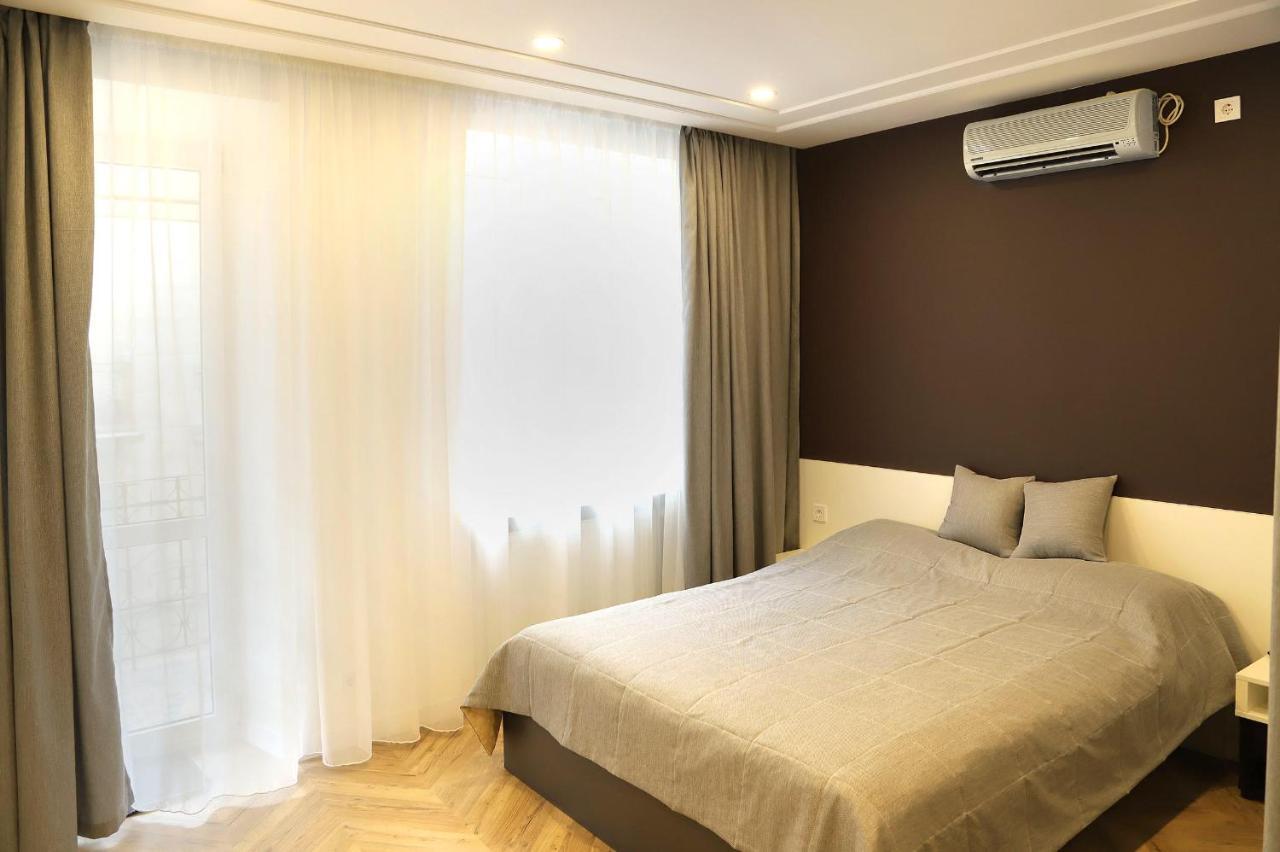 Historical Centre Apartments Лвив Екстериор снимка