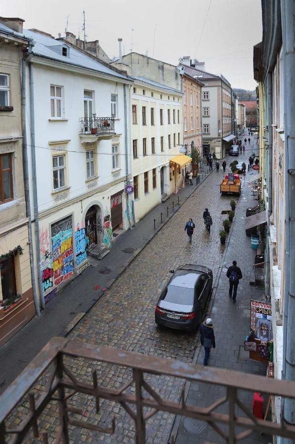 Historical Centre Apartments Лвив Екстериор снимка