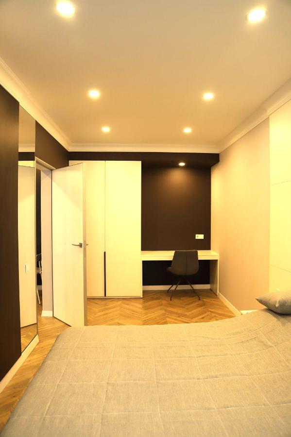 Historical Centre Apartments Лвив Екстериор снимка